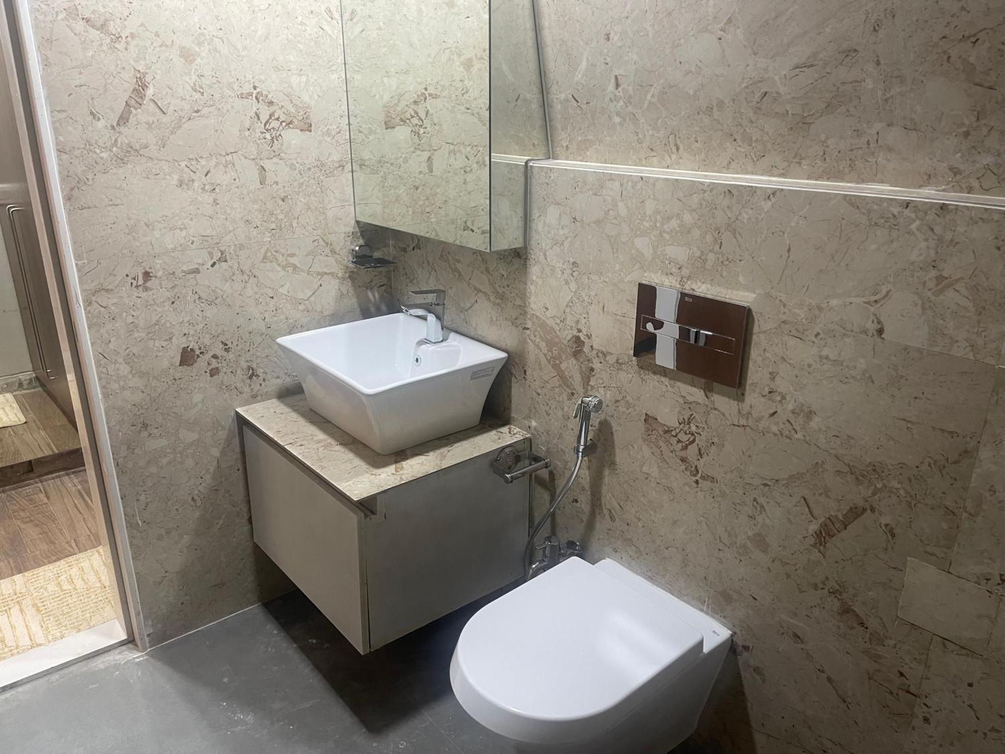 Hotel LCH Fitness Indore Exterior foto